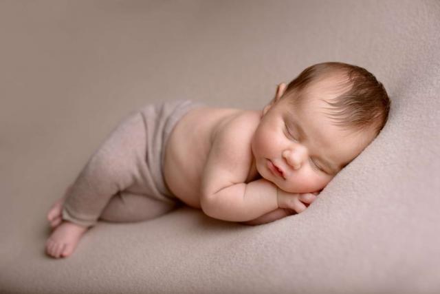 Newborn baby during the photo shoot in Frankfurt